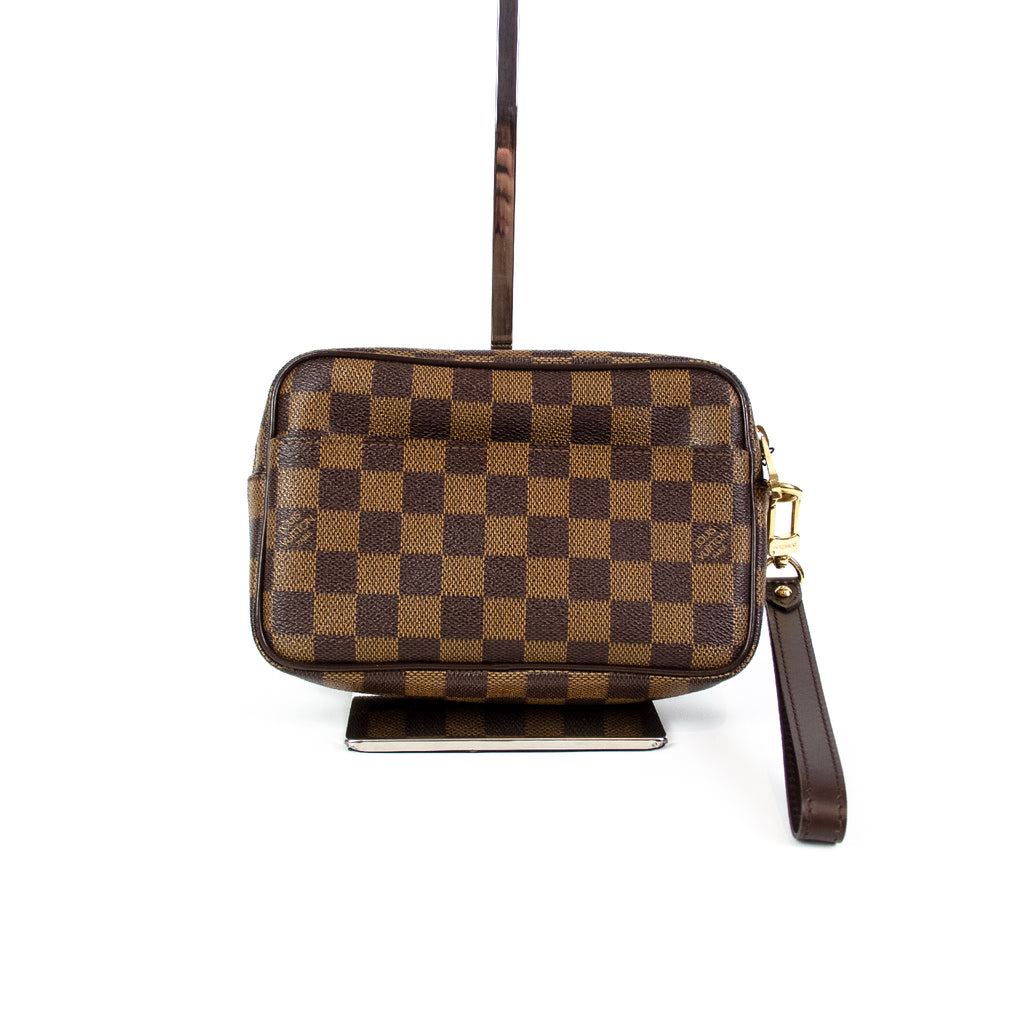 Louis Vuitton Pochette Billets Macao Clutch